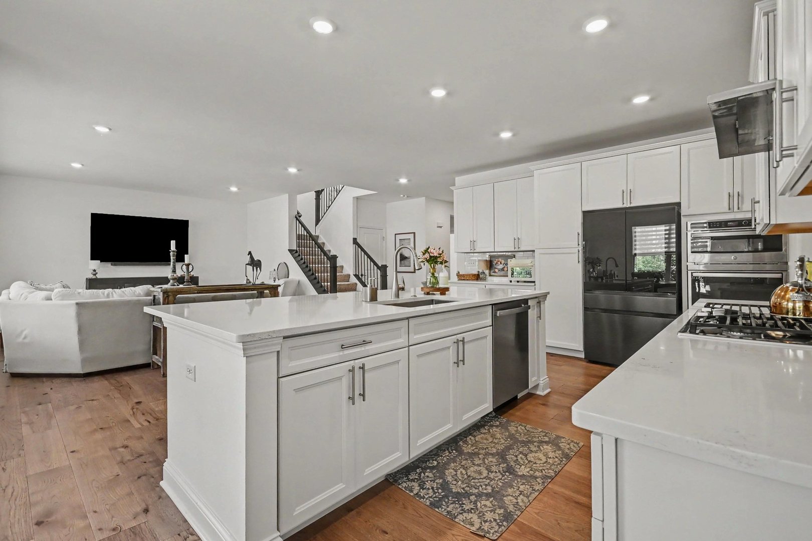 16116 S Clearwater Drive Property Photo 3
