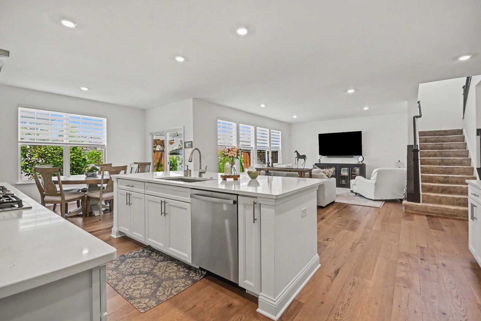 16116 S Clearwater Drive Property Photo 4