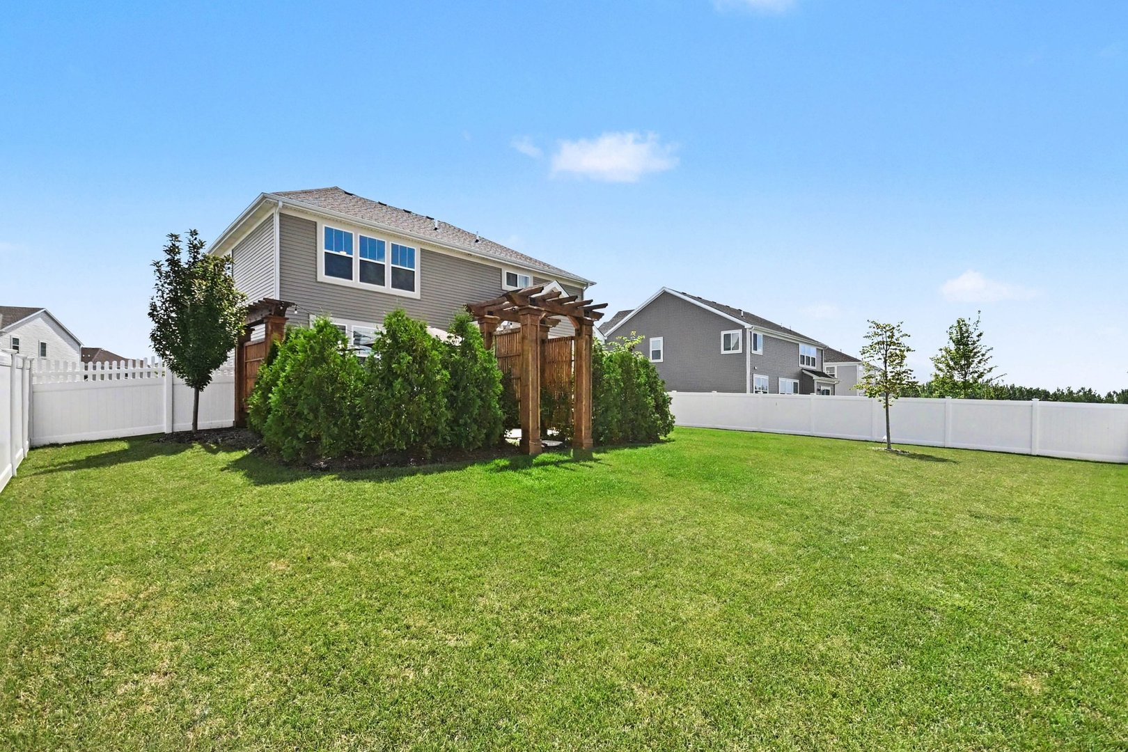 16116 S Clearwater Drive Property Photo 29