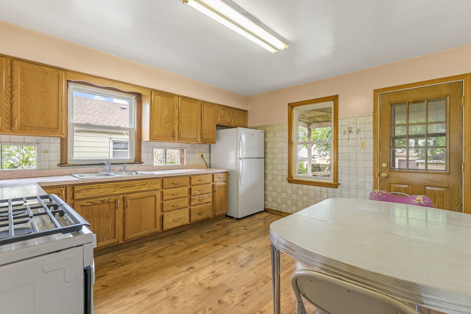 12722808 Property Photo 10