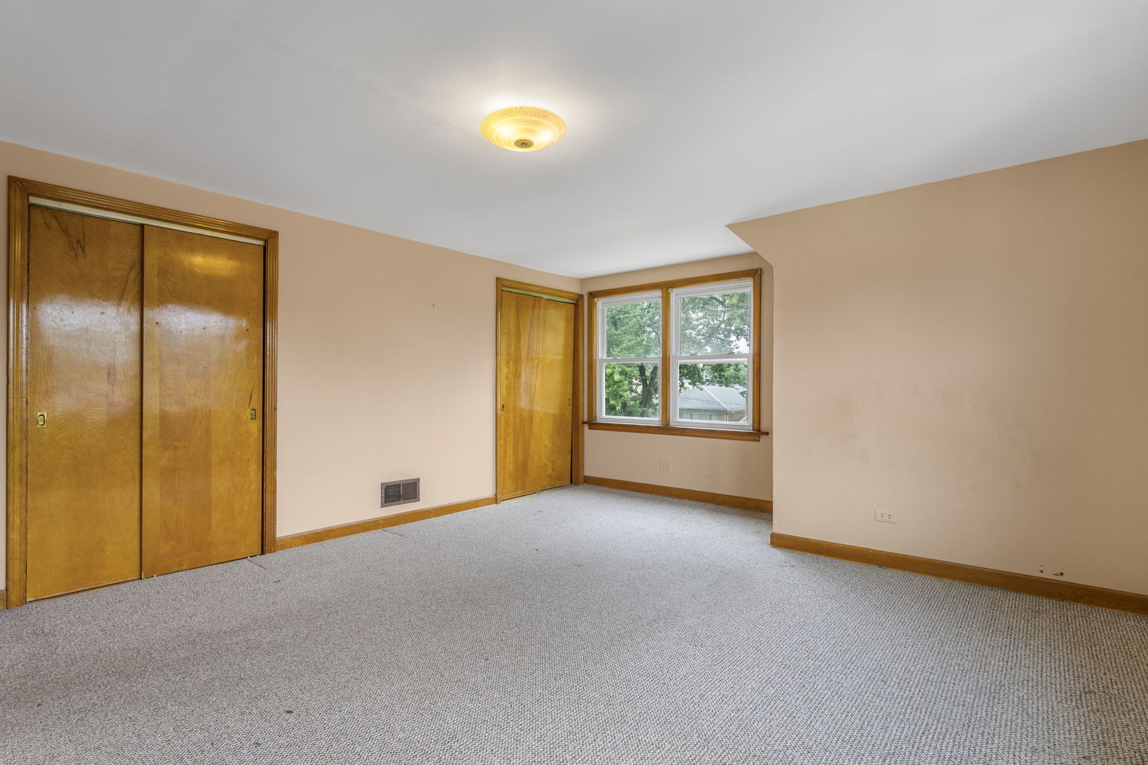 12722808 Property Photo 17