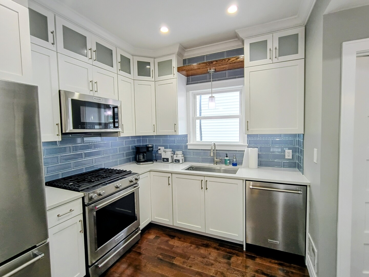 5009 W Argyle Street Property Photo 3
