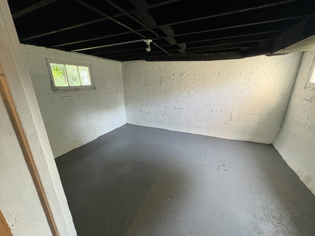 16777 Wood Street Property Photo 13
