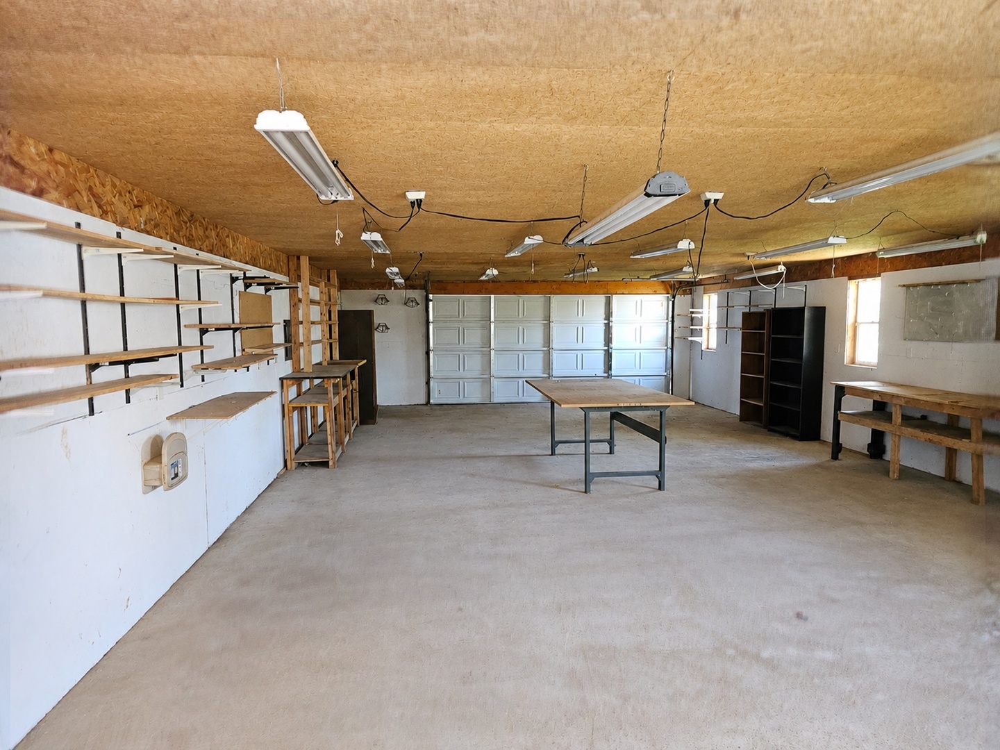 501 S Chicago Property Photo 8