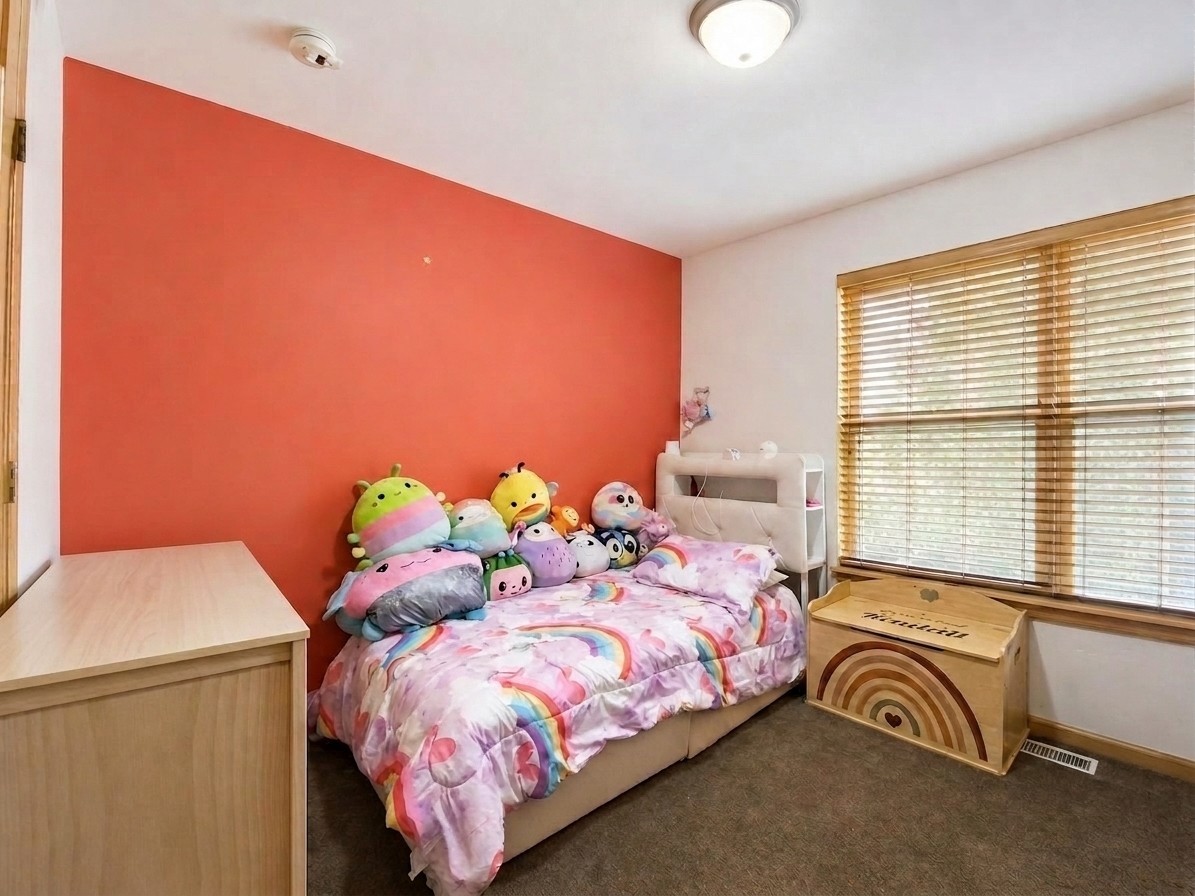 8416 Redbud Court Property Photo 7