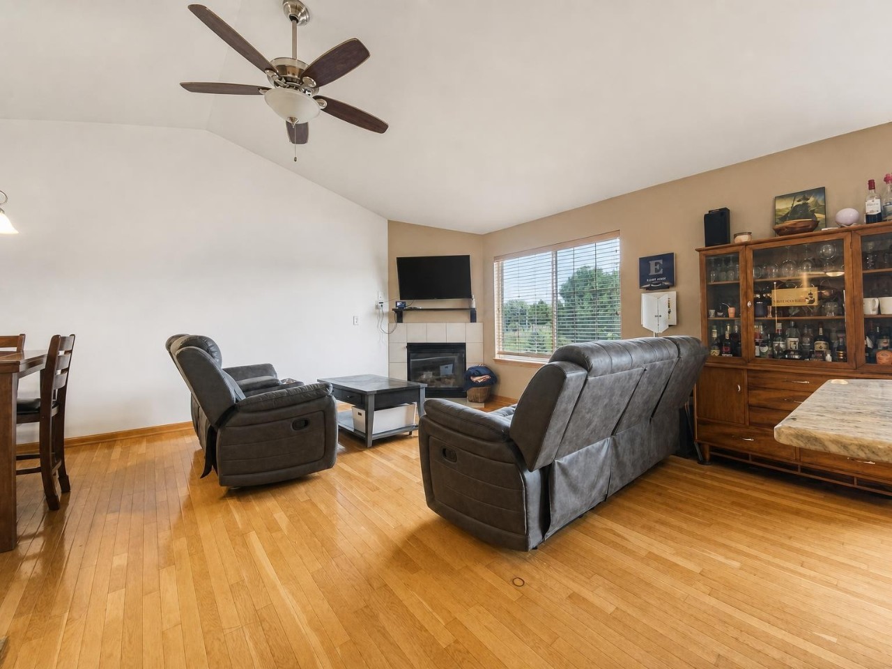 8416 Redbud Court Property Photo 11