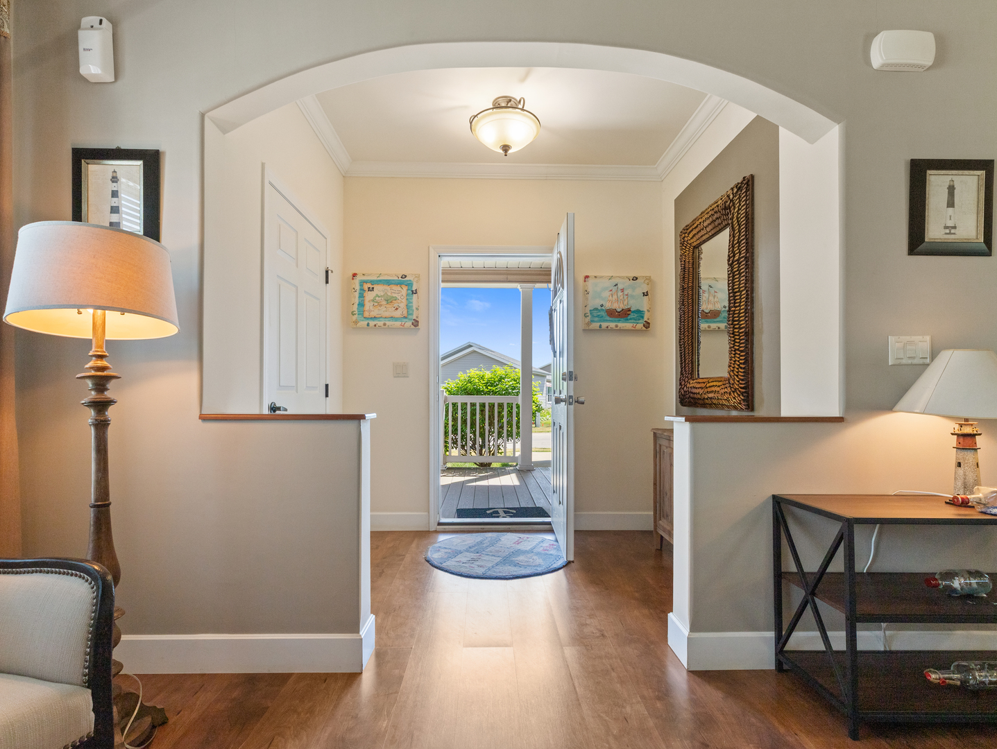 1532 Meadow View Lane Property Photo 4