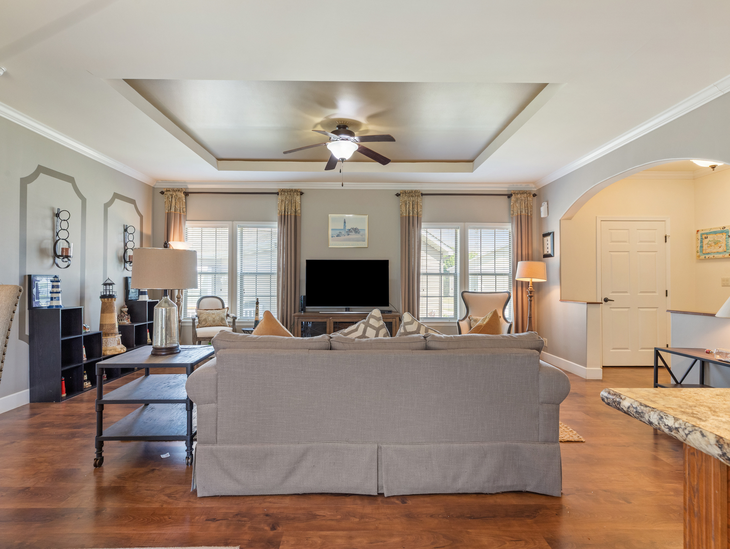 1532 Meadow View Lane Property Photo 7