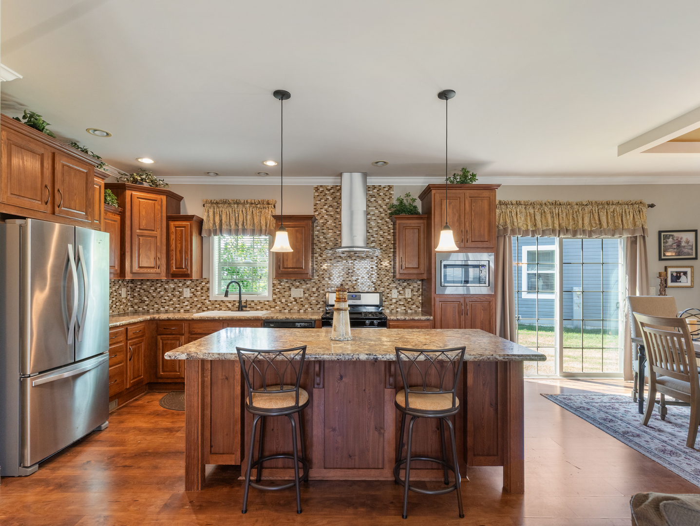 1532 Meadow View Lane Property Photo 12