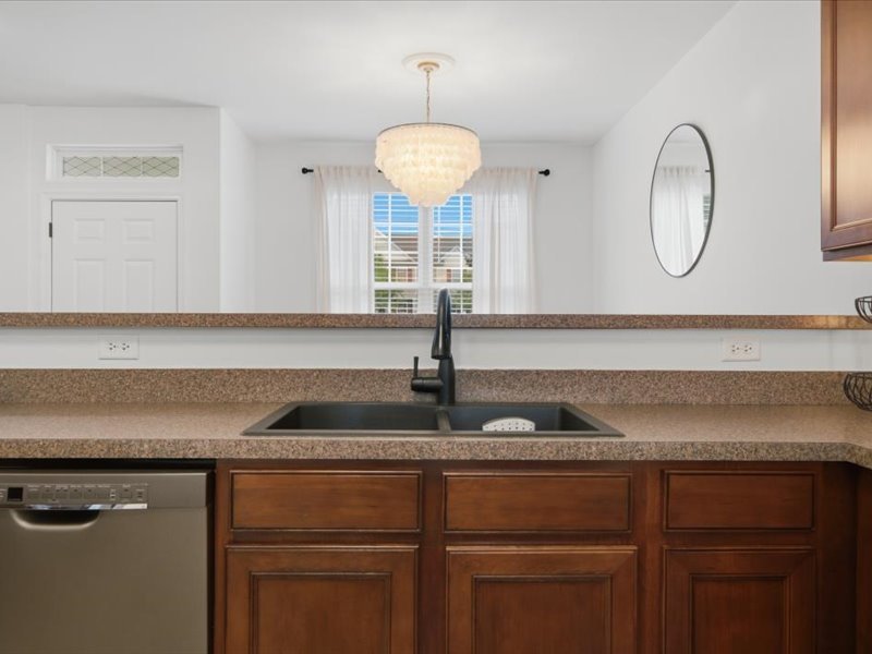 543 Topeka Drive Property Photo 19