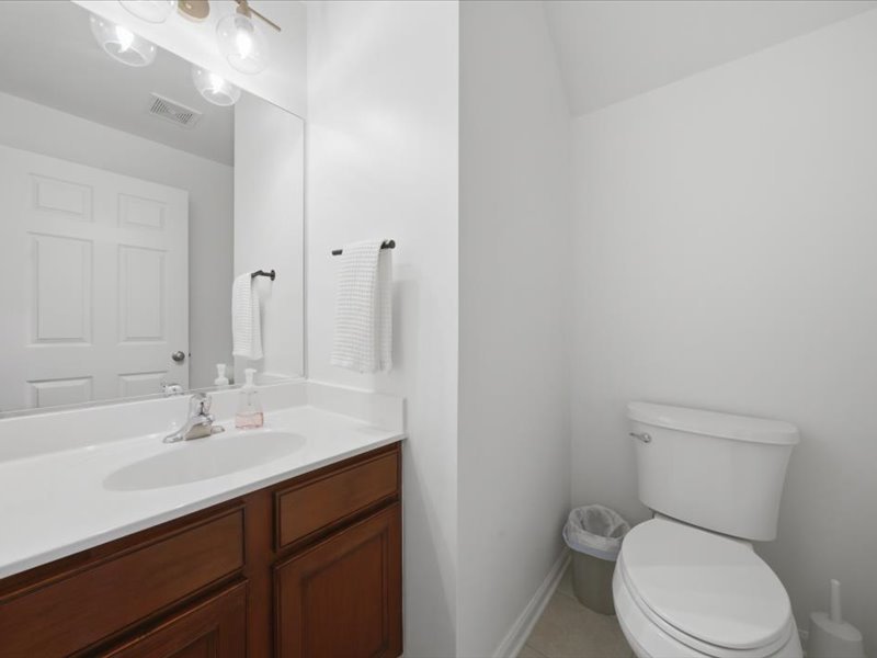 543 Topeka Drive Property Photo 23