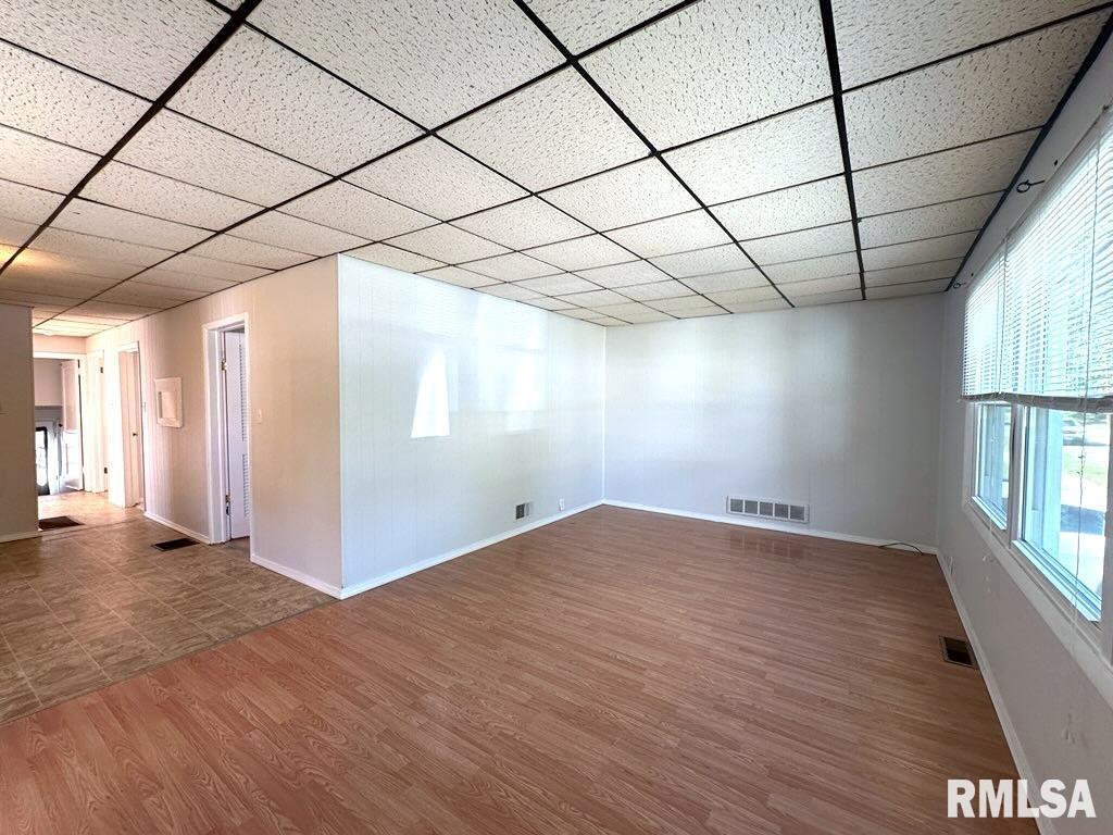 2027 Herbert Street Property Photo 3