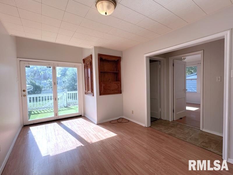 2027 Herbert Street Property Photo 7
