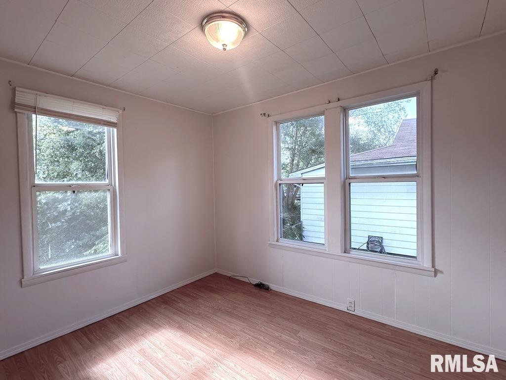 2027 Herbert Street Property Photo 10