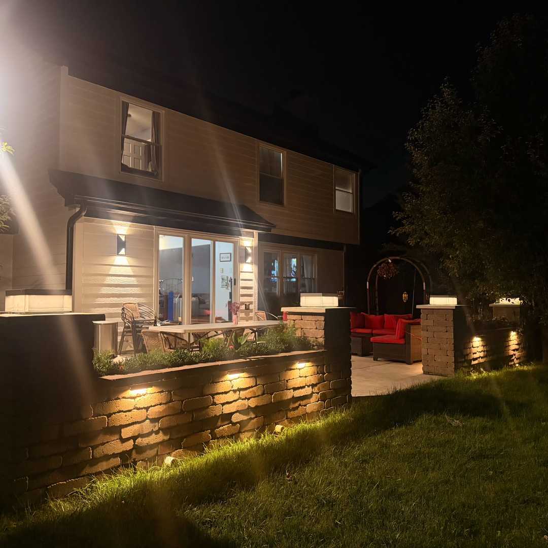 1127 Yorkshire Drive Property Photo 7