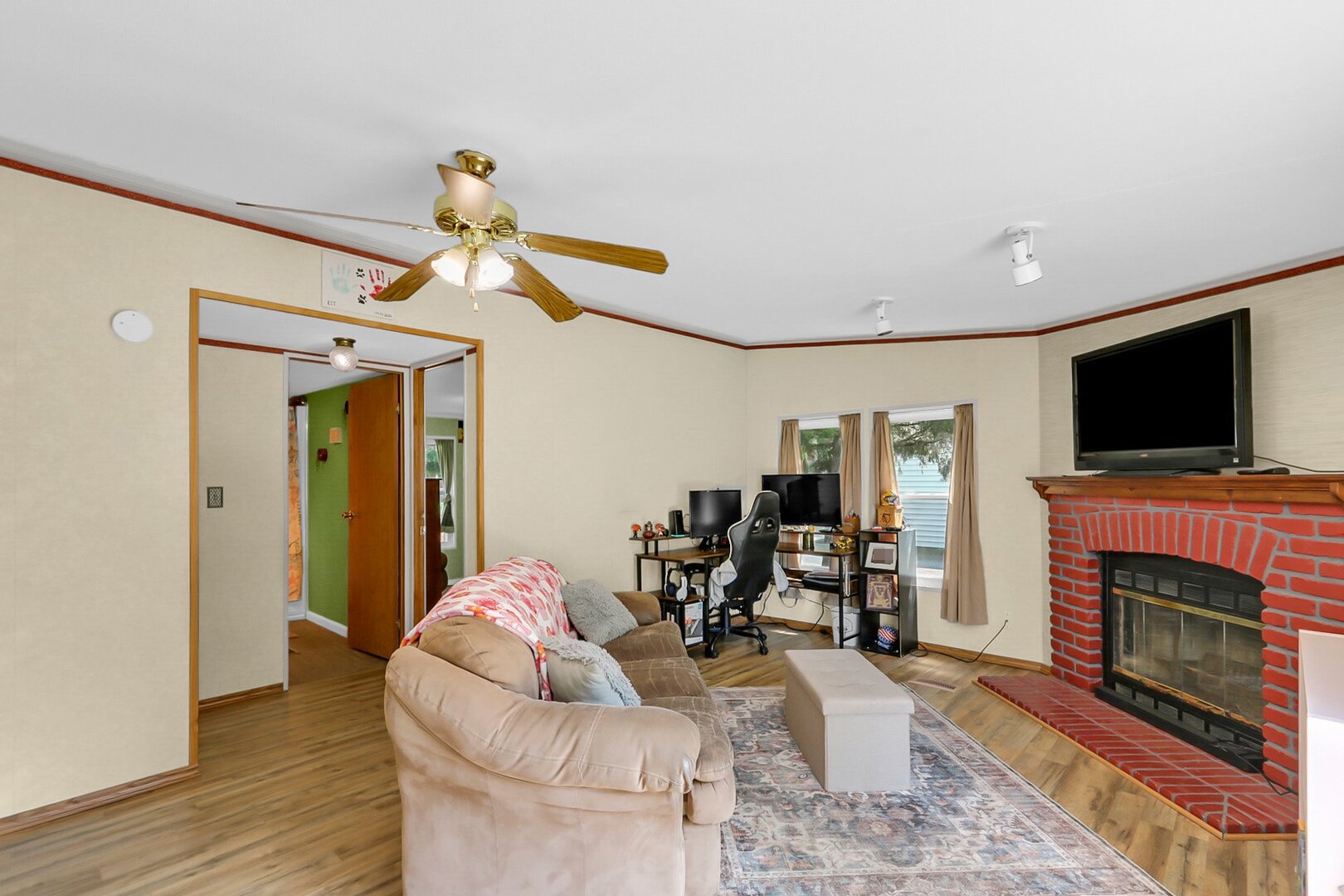 505 Stout Street Property Photo 6
