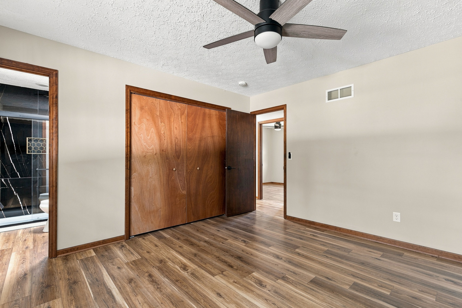 1955 Danbury Drive Property Photo 19
