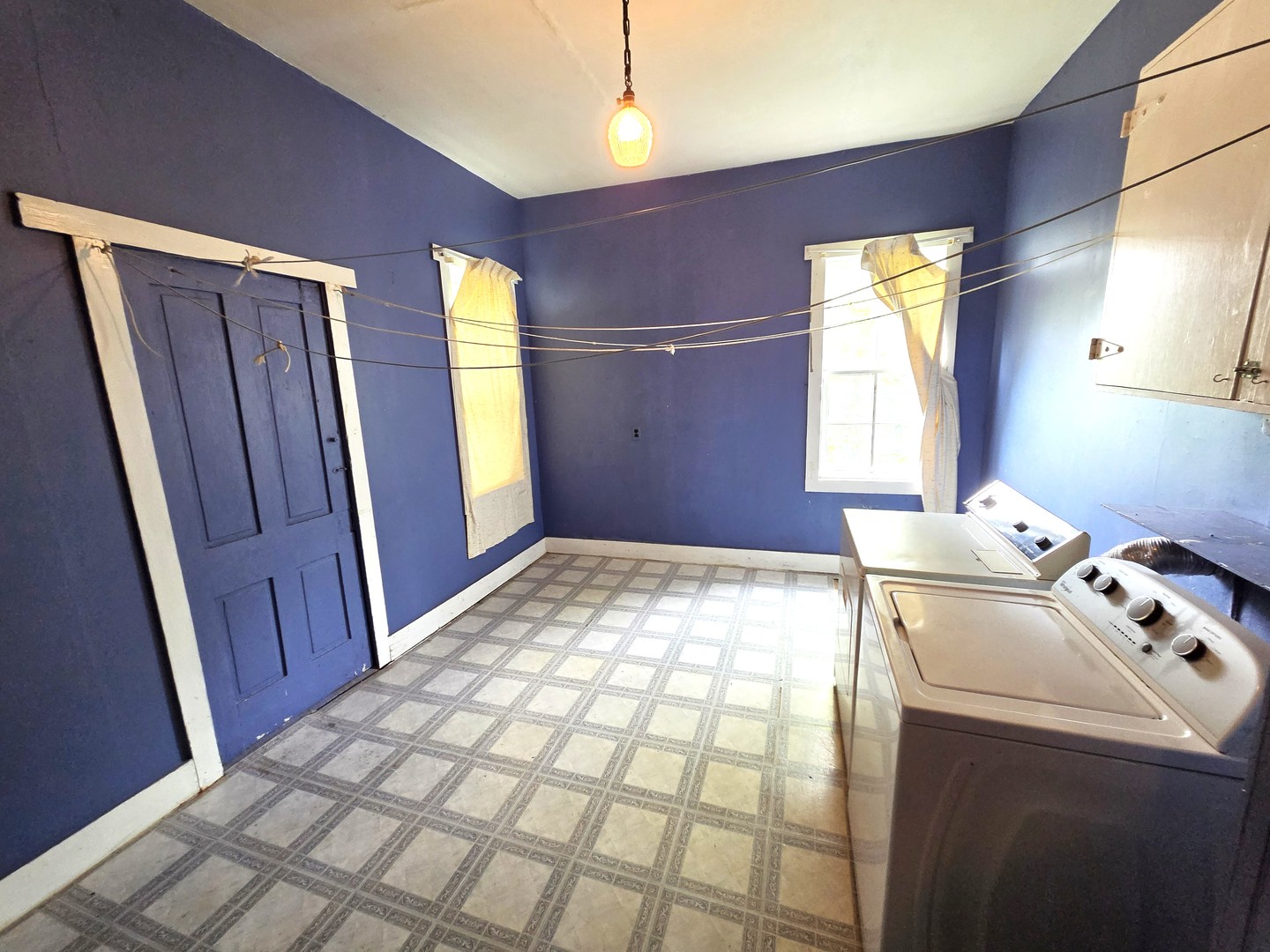646 Payson Avenue Property Photo 11