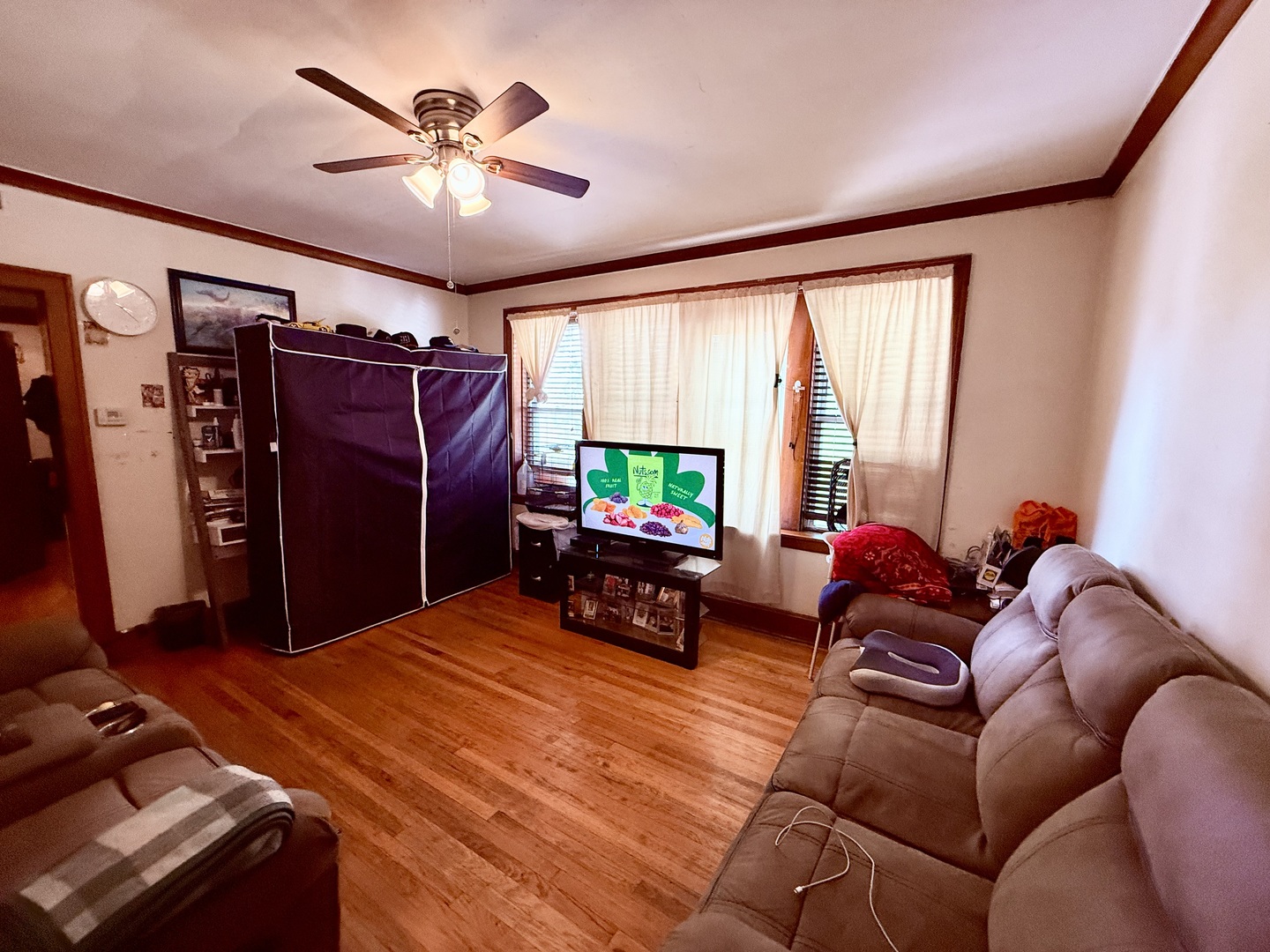 3758 N Sawyer Avenue Property Photo 42