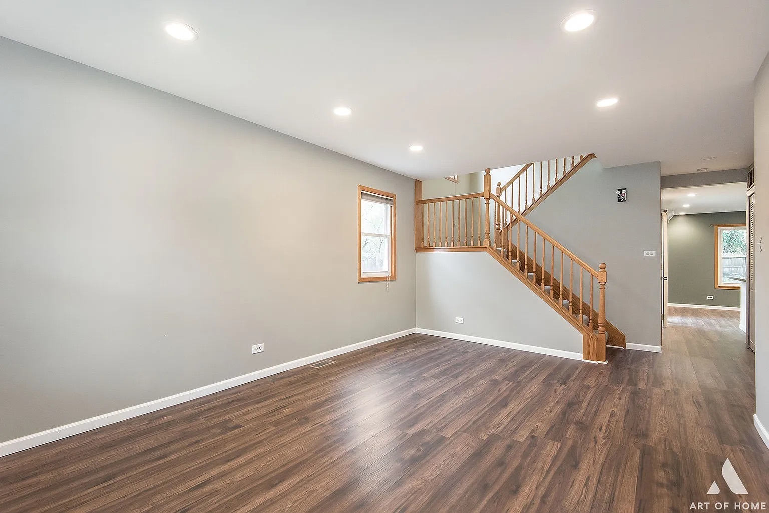 521 Milton Drive Property Photo 2