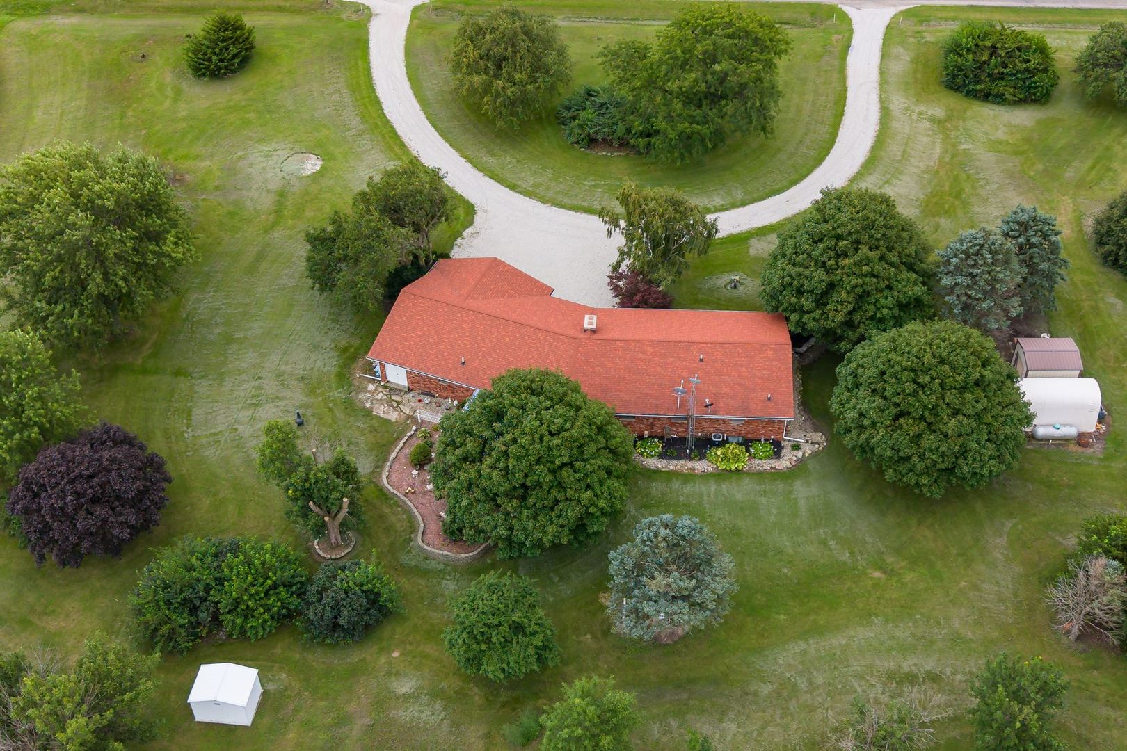 25823 E 2400 North Road Property Photo 42