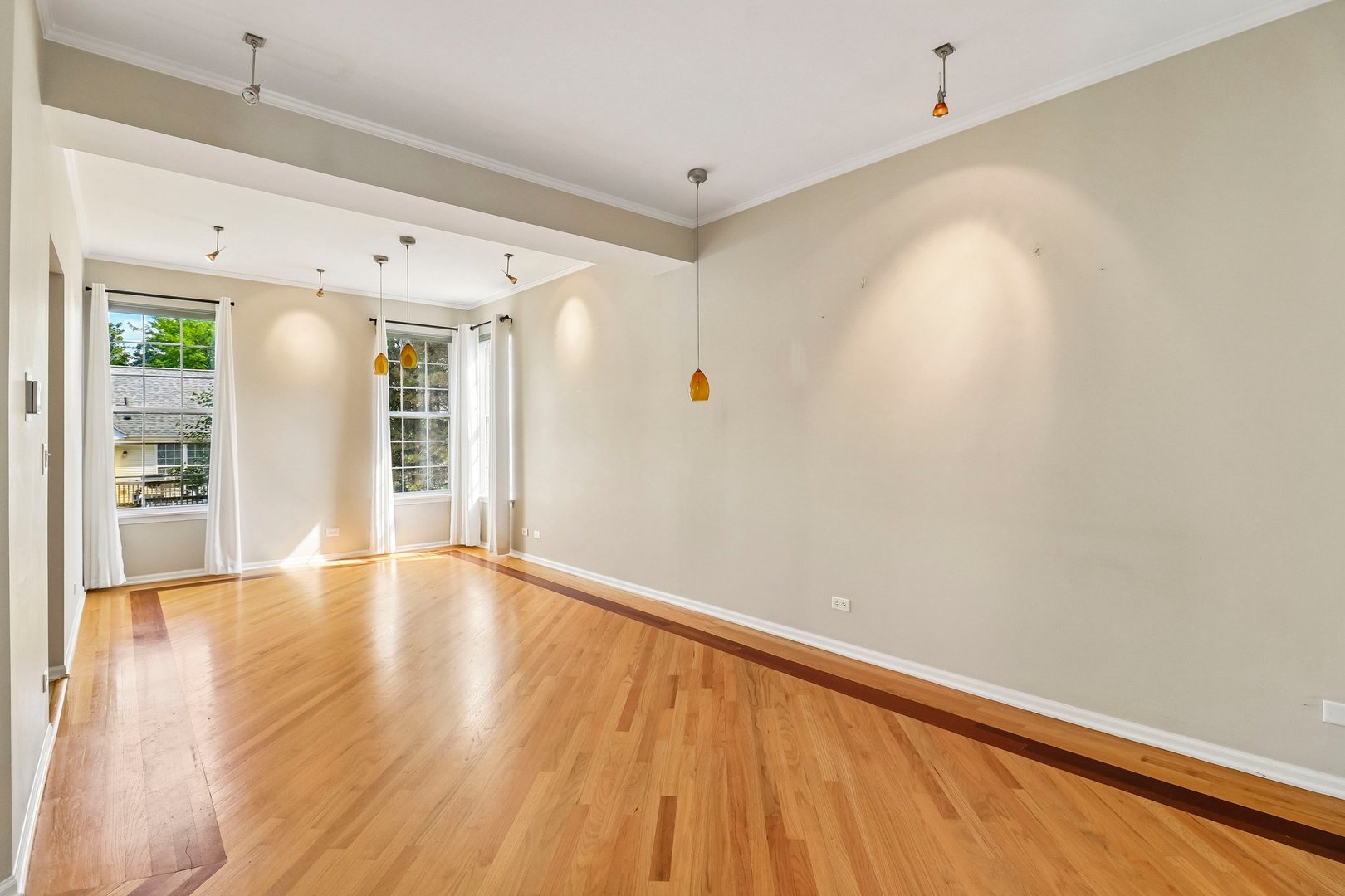 6212 Formoor Lane Property Photo 10
