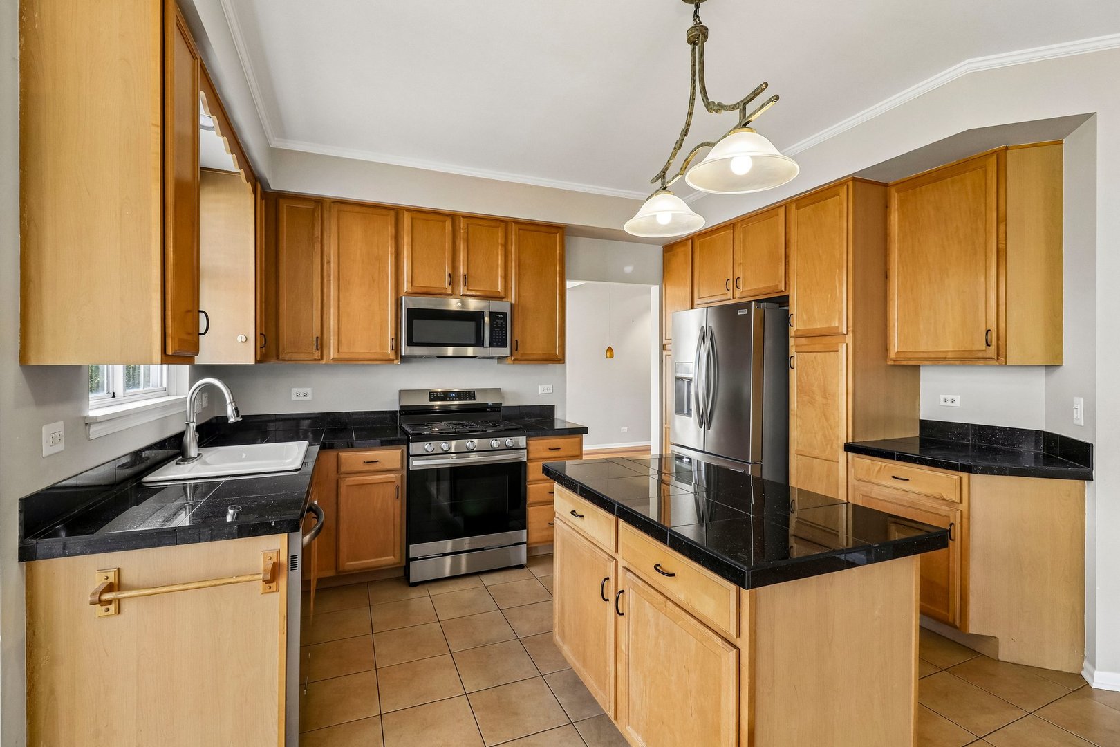 6212 Formoor Lane Property Photo 13