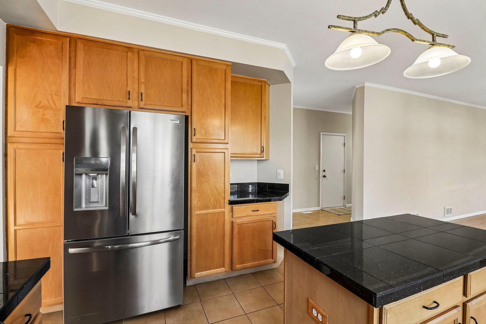 6212 Formoor Lane Property Photo 14