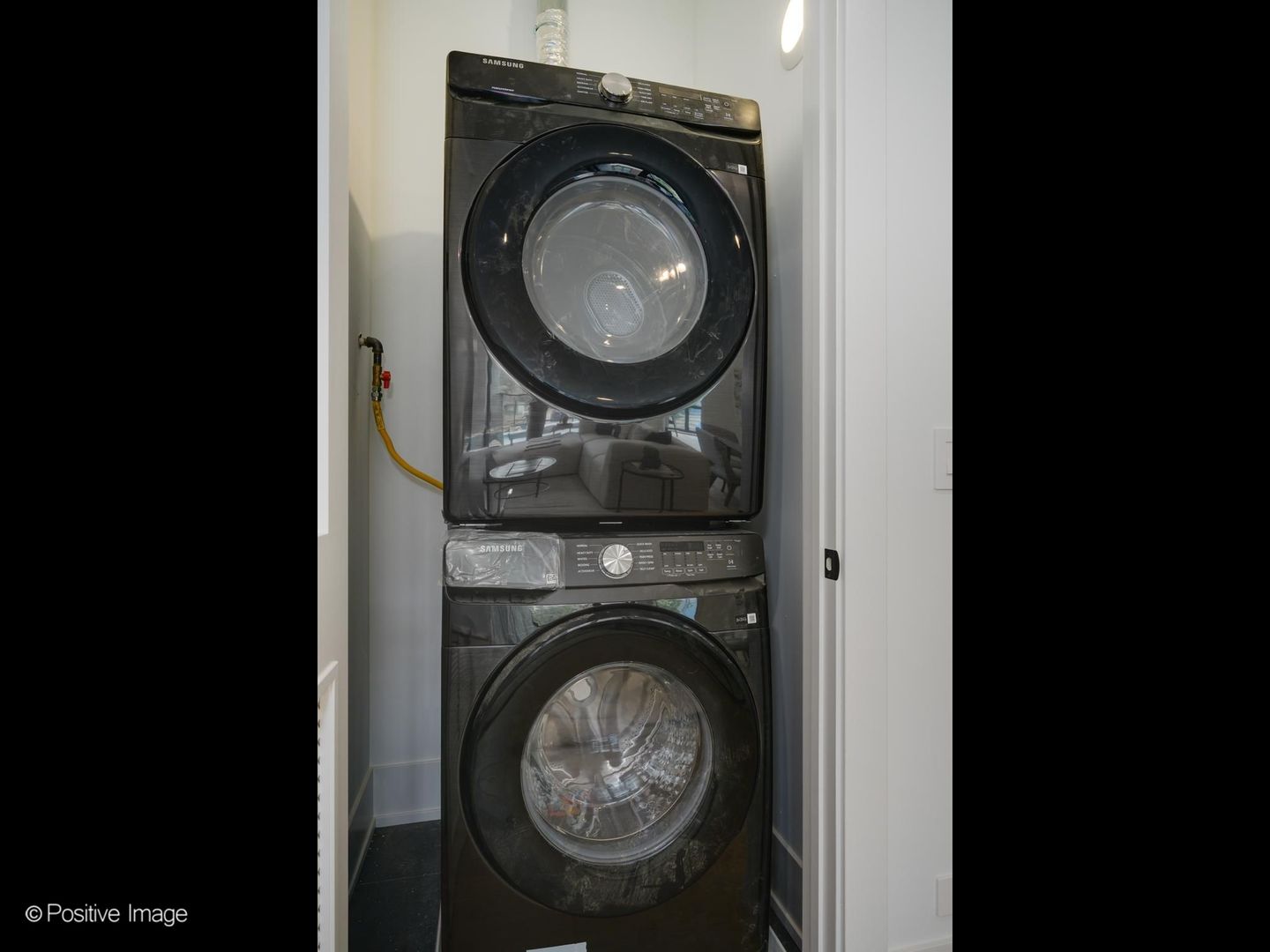 515 W Elm Street 502 Property Photo 20