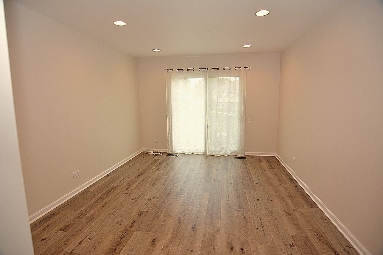 802 E Hillside Avenue Property Photo 7