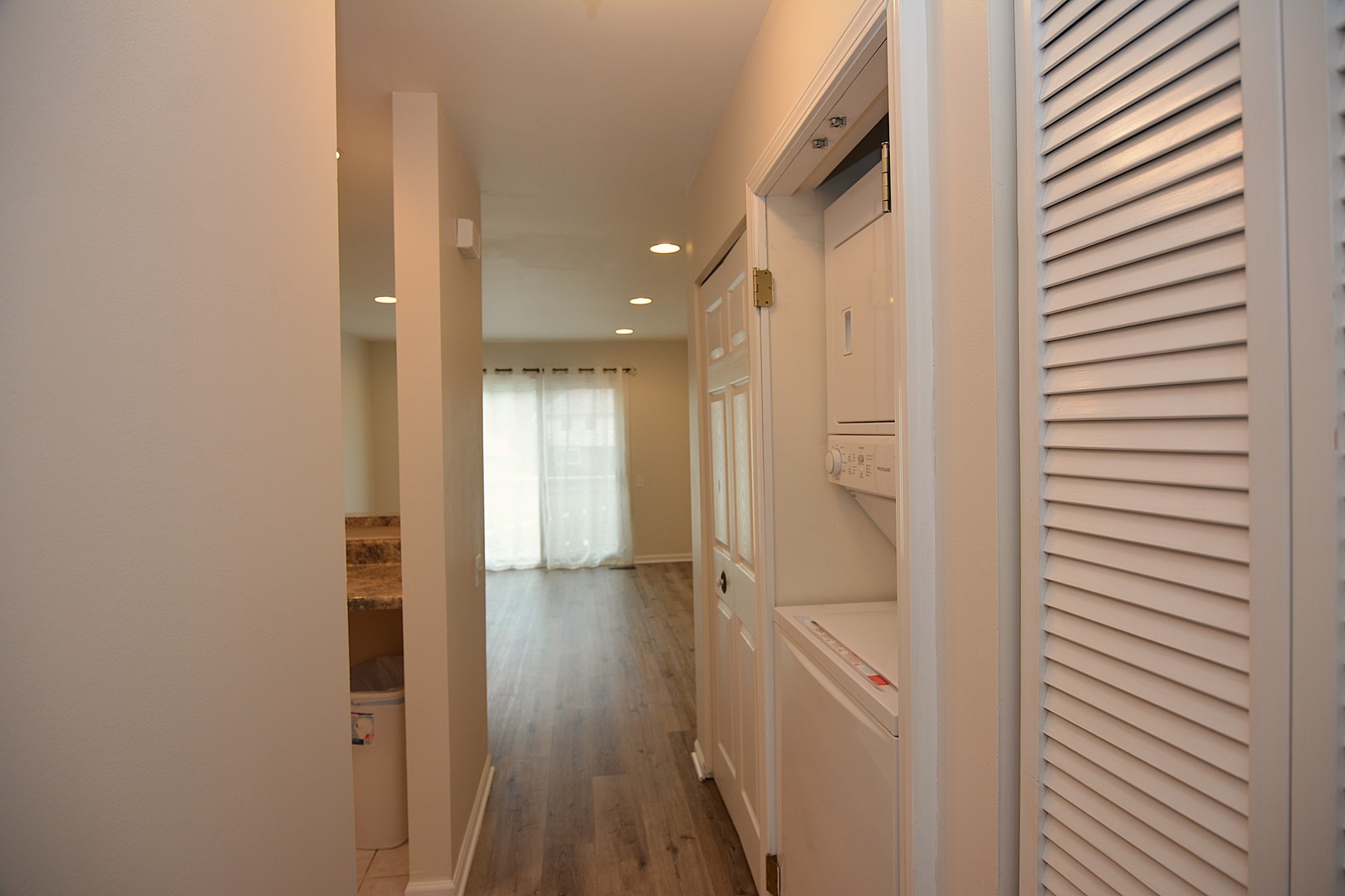 802 E Hillside Avenue Property Photo 11