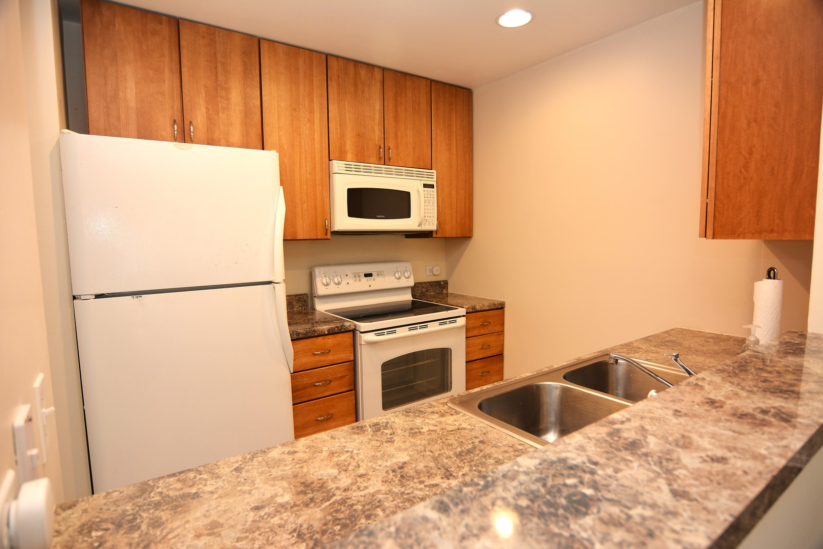 802 E Hillside Avenue Property Photo 14