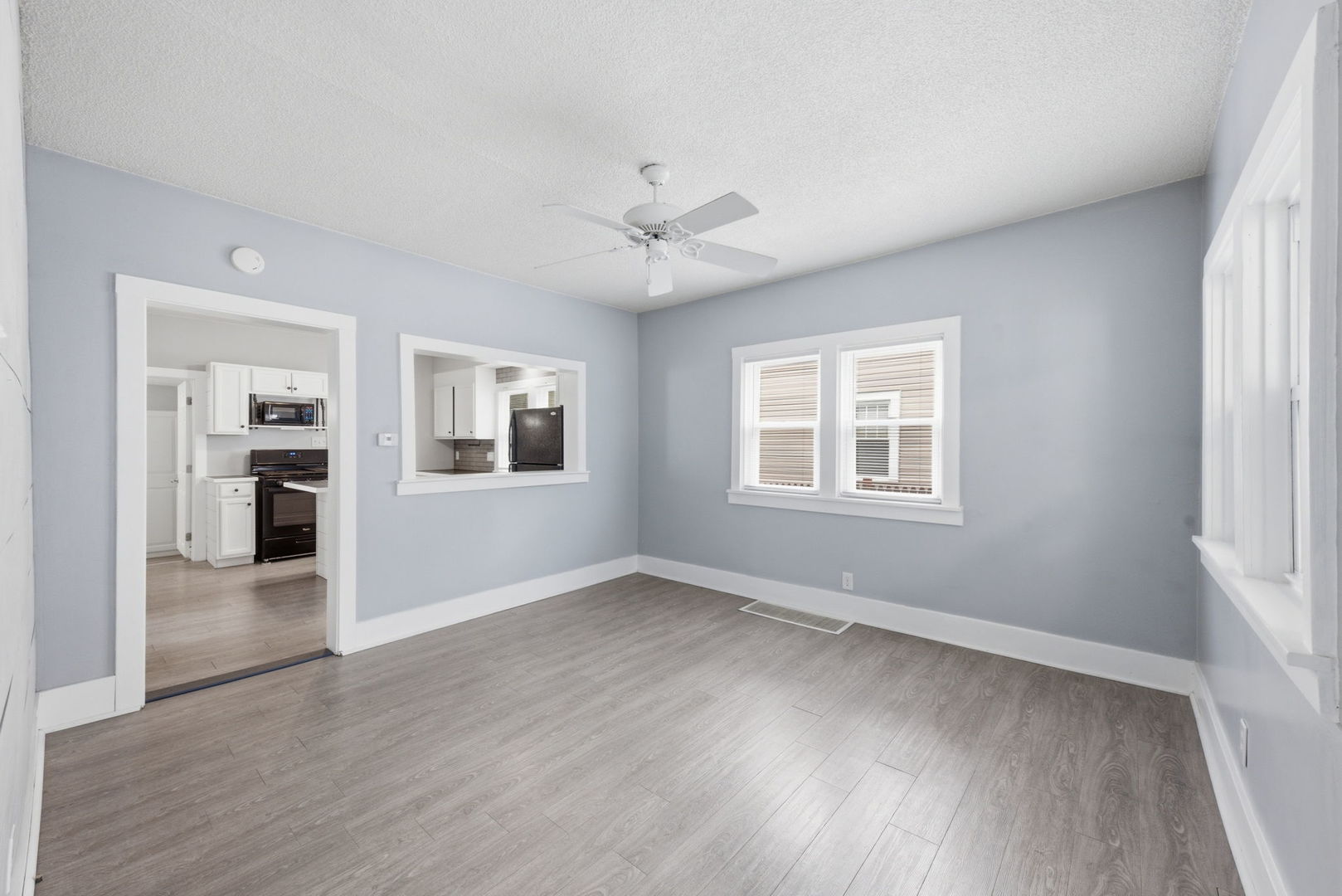 422 S 10th Street Property Photo 5