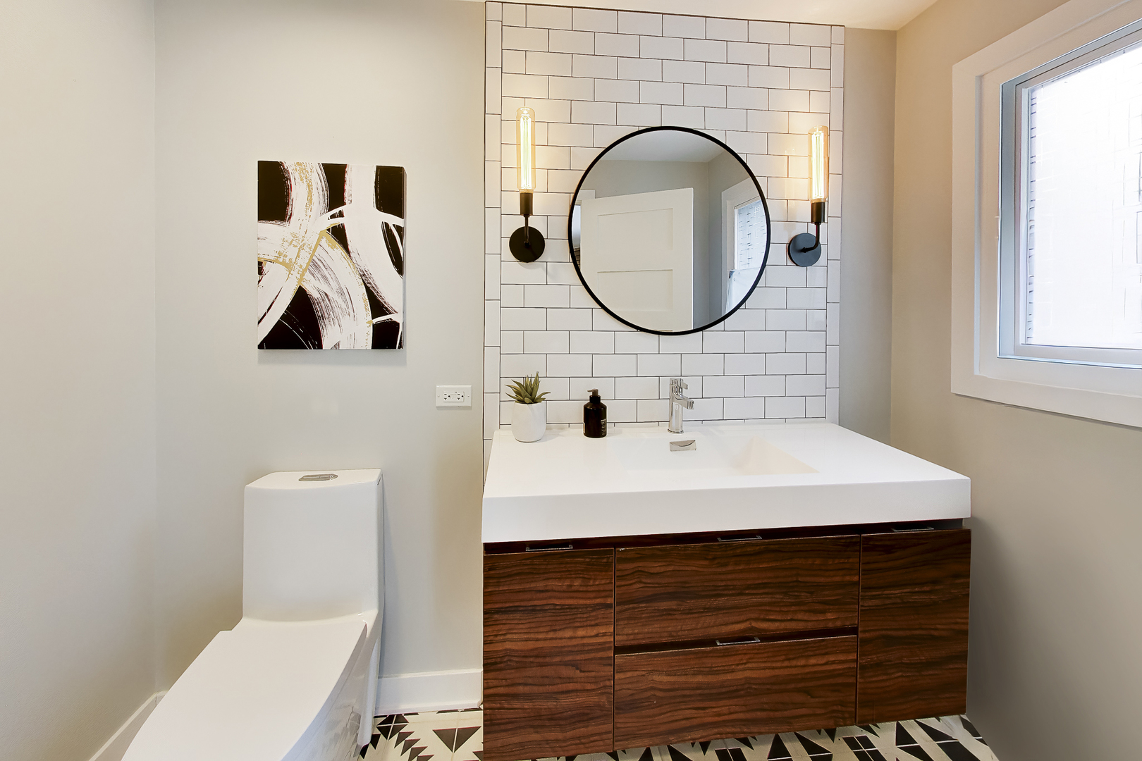 1005 Forestway Drive Property Photo 10