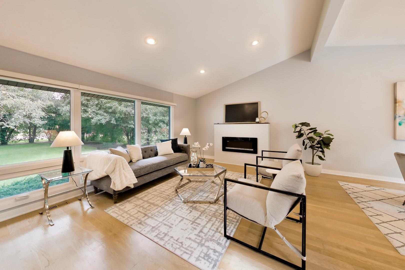 1005 Forestway Drive Property Photo 11