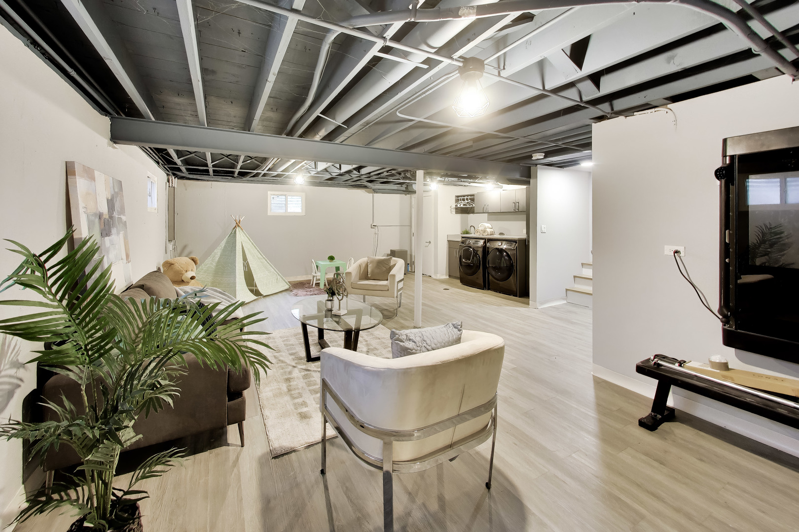 1005 Forestway Drive Property Photo 37