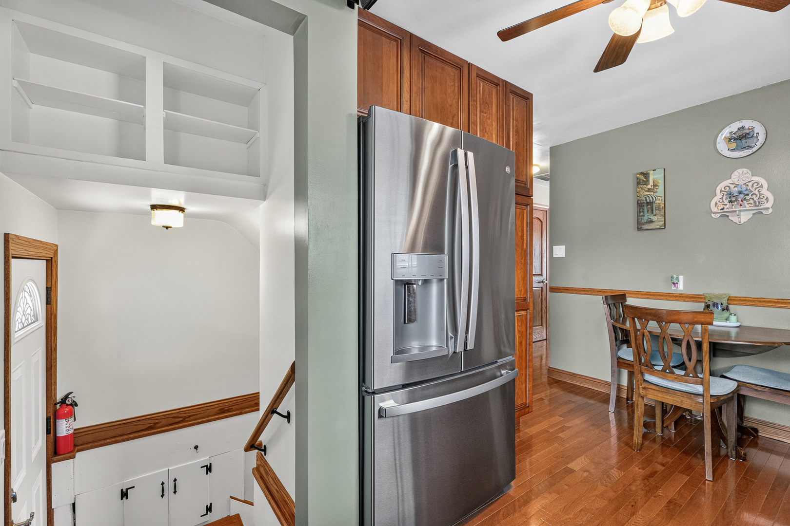 611 Table Street Property Photo 7