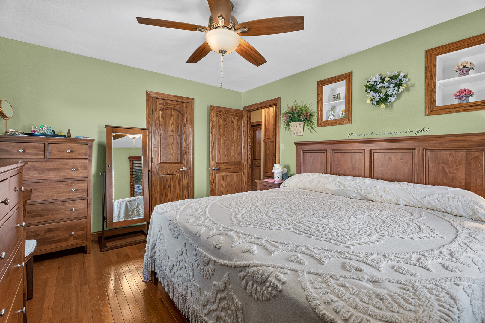 611 Table Street Property Photo 13