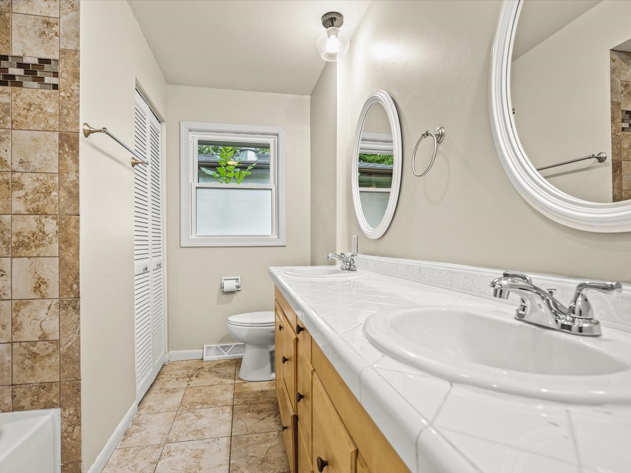 4659 Brougham Drive Property Photo 23