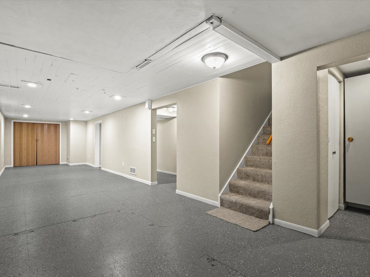 4659 Brougham Drive Property Photo 27
