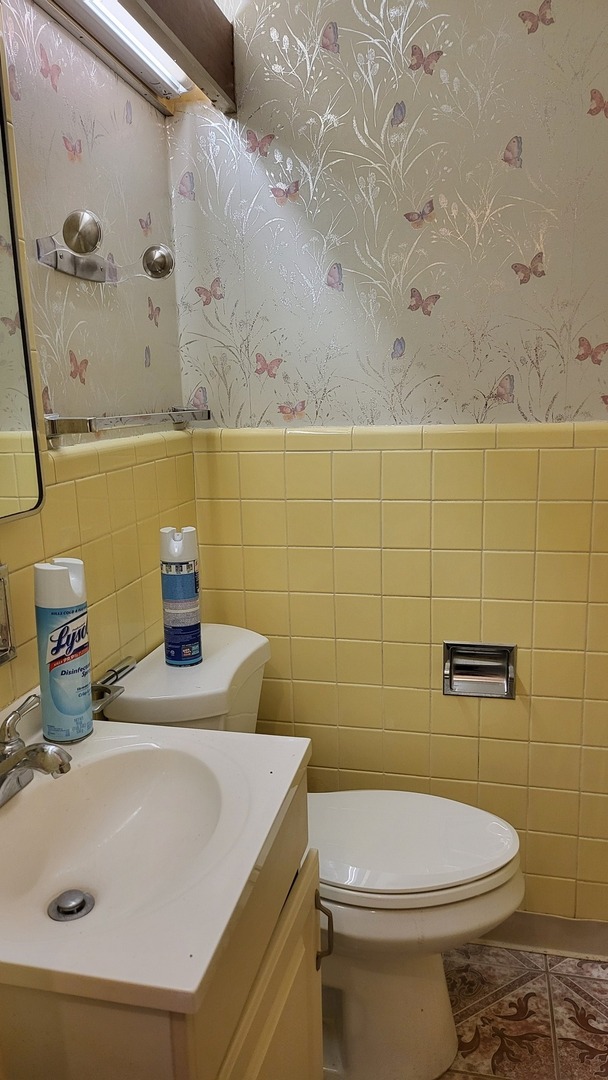 7023 S Bennett Avenue Property Photo 11