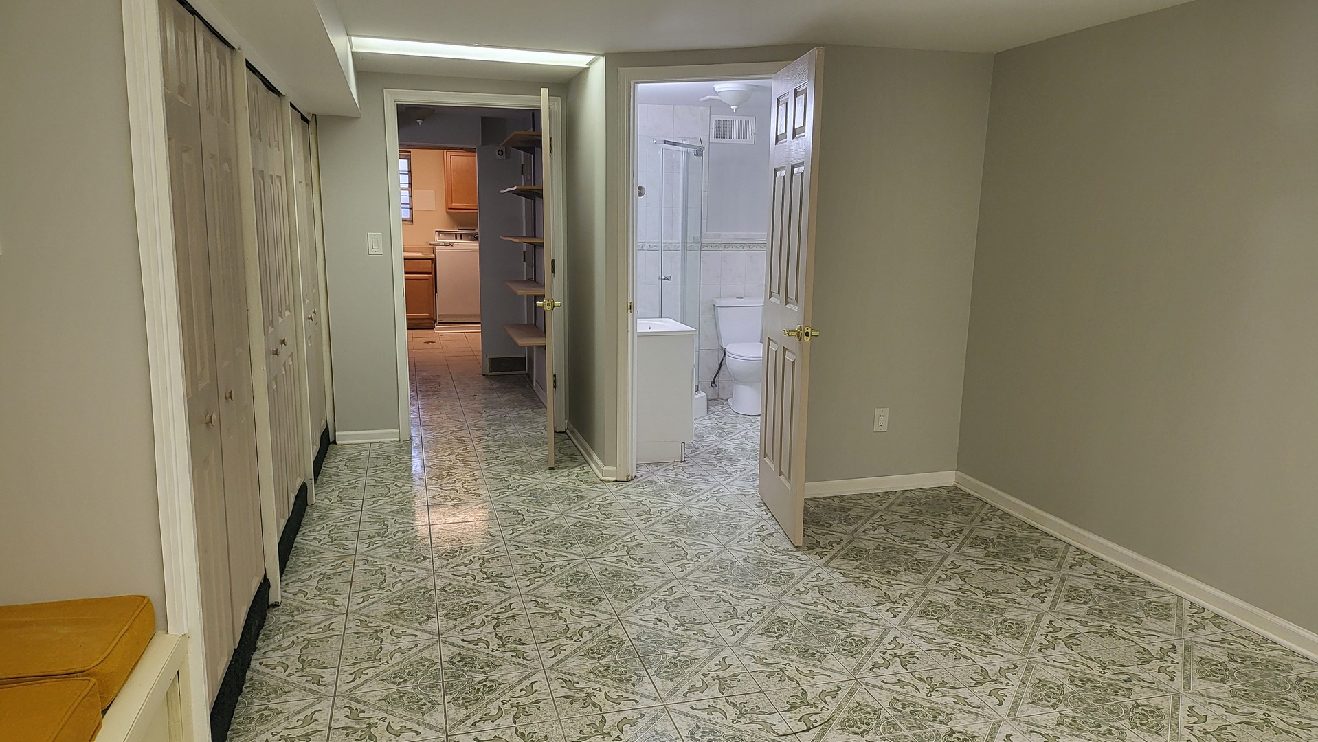 7023 S Bennett Avenue Property Photo 21