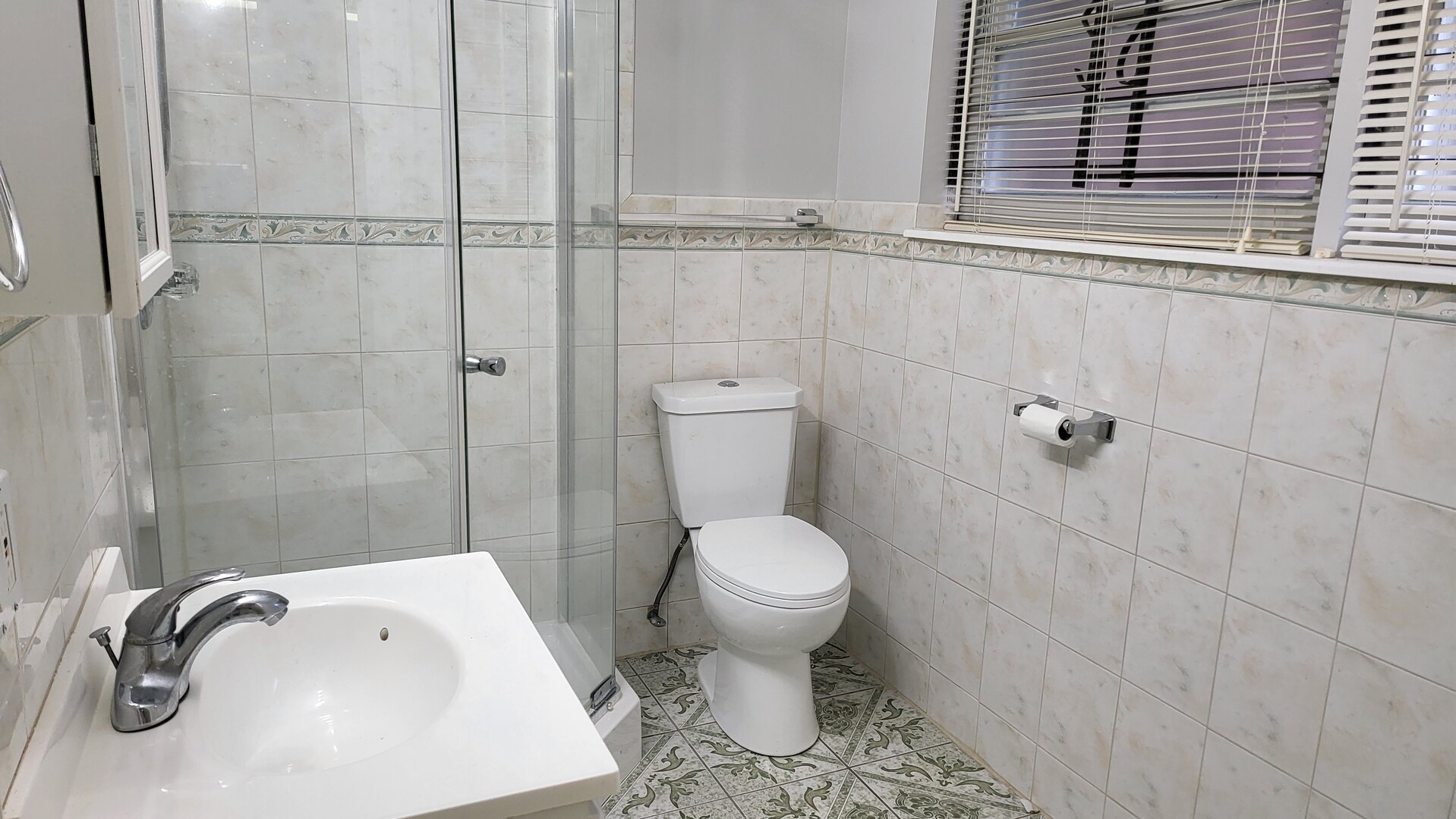 7023 S Bennett Avenue Property Photo 25