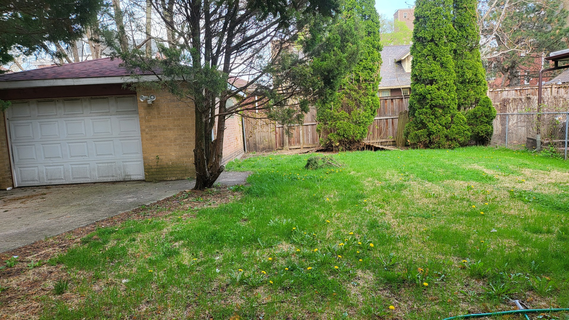 7023 S Bennett Avenue Property Photo 27