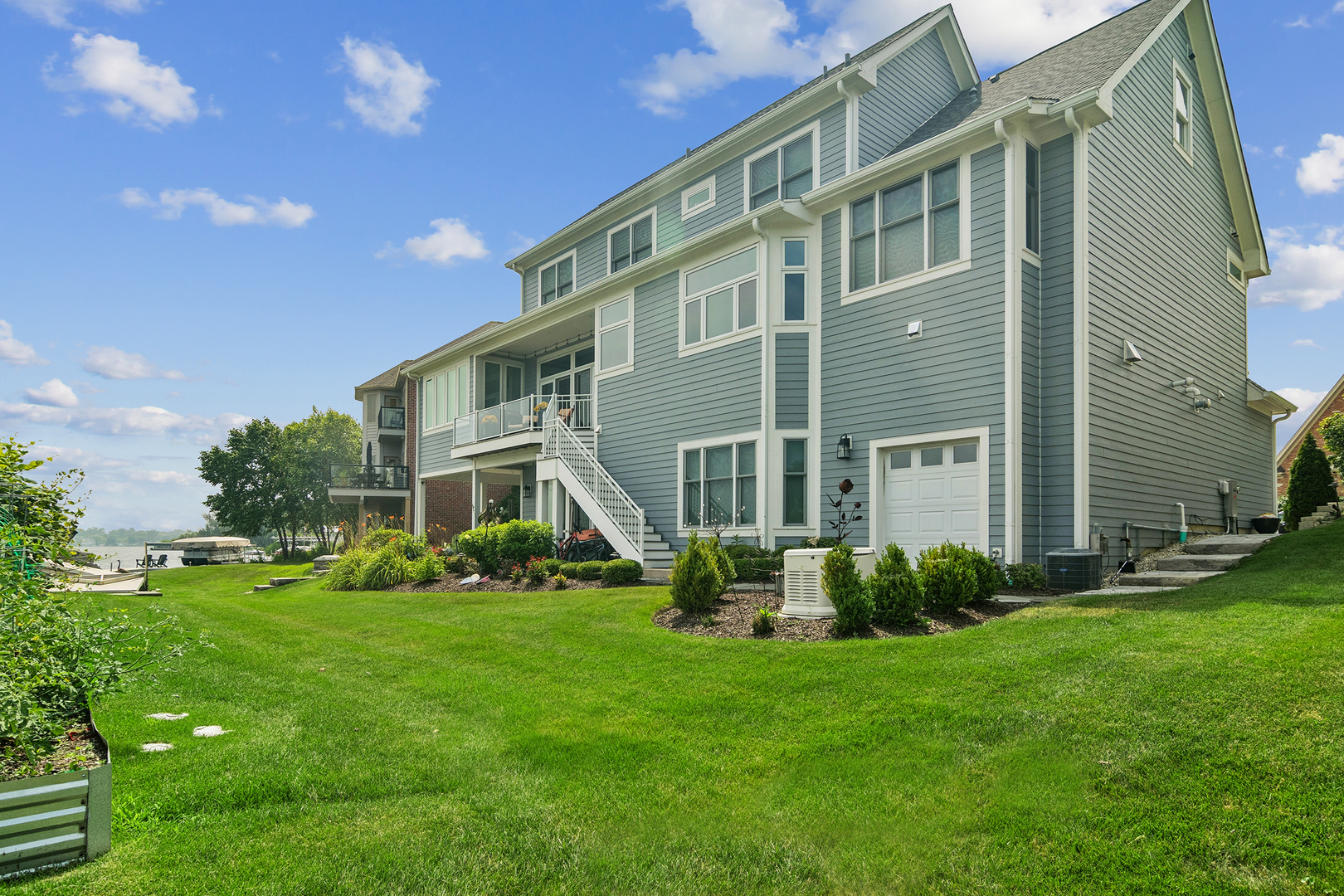 12723010 Property Photo 6