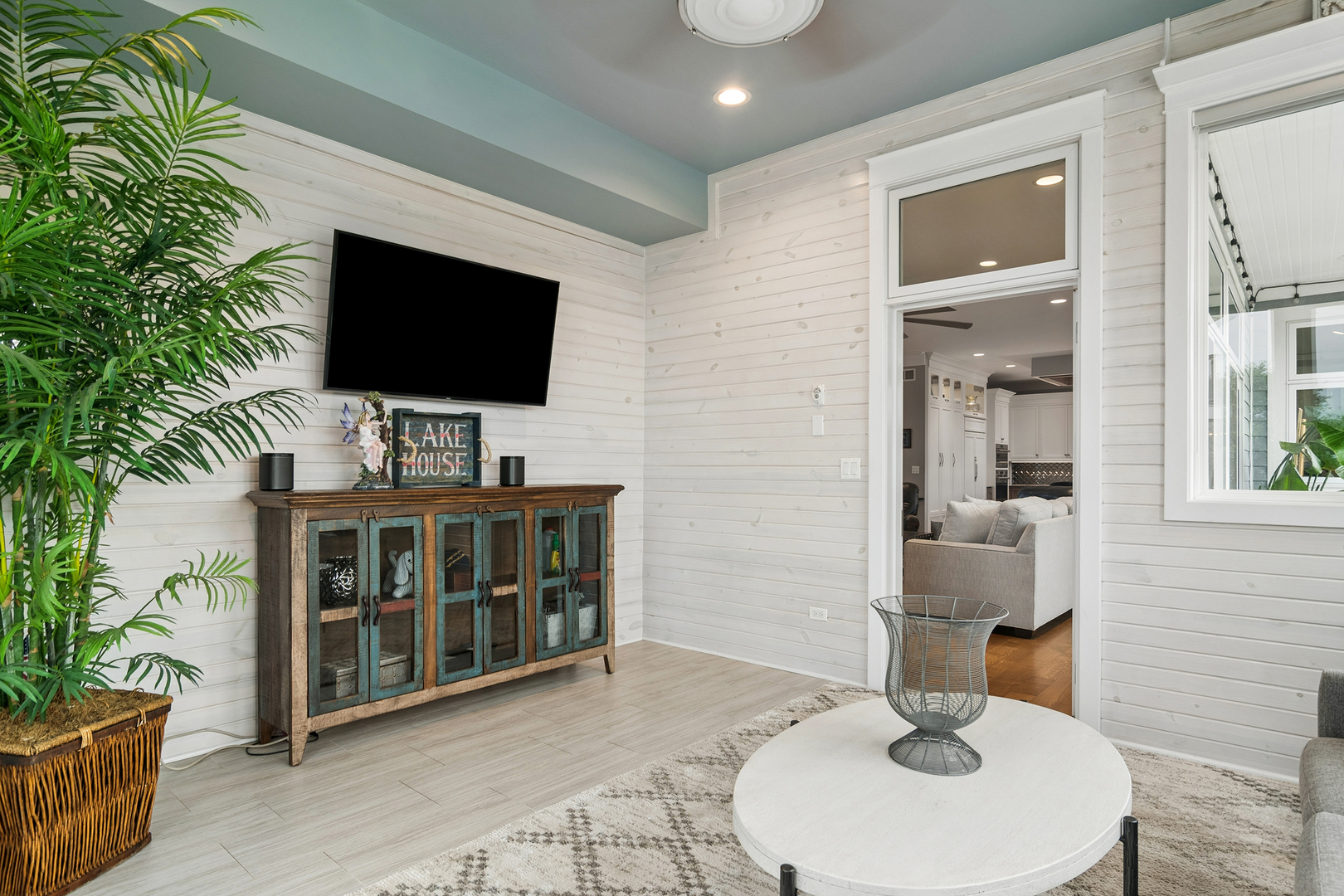 12723010 Property Photo 22