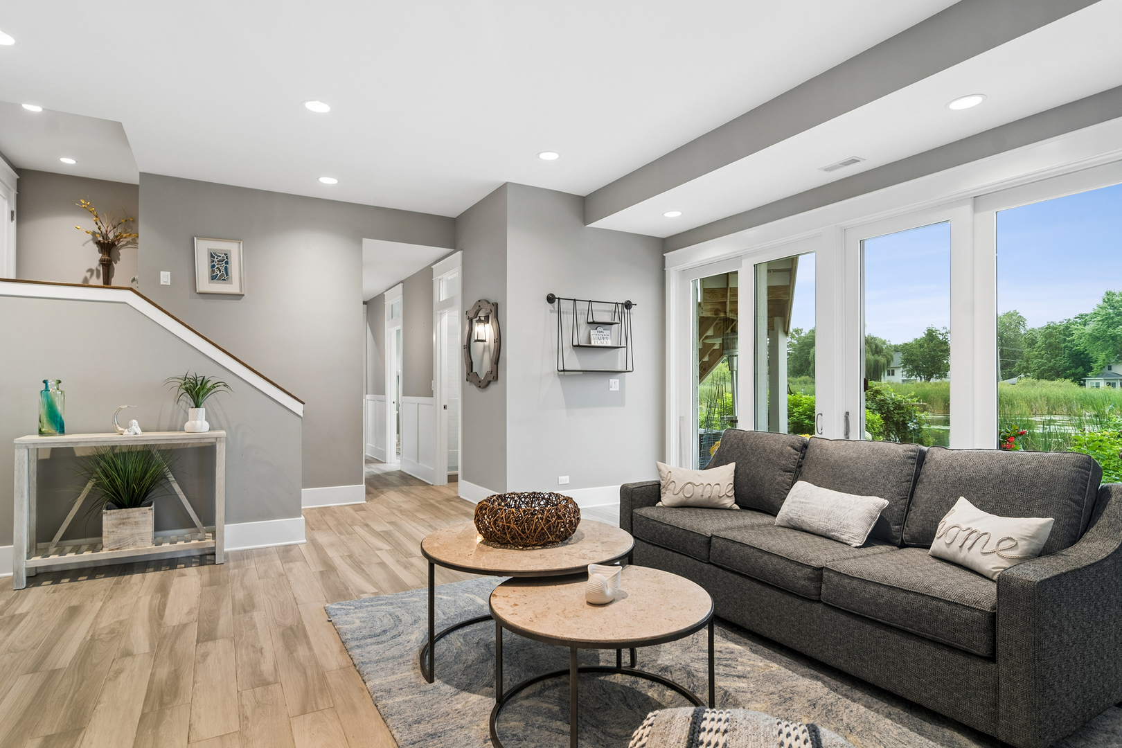 12723010 Property Photo 39
