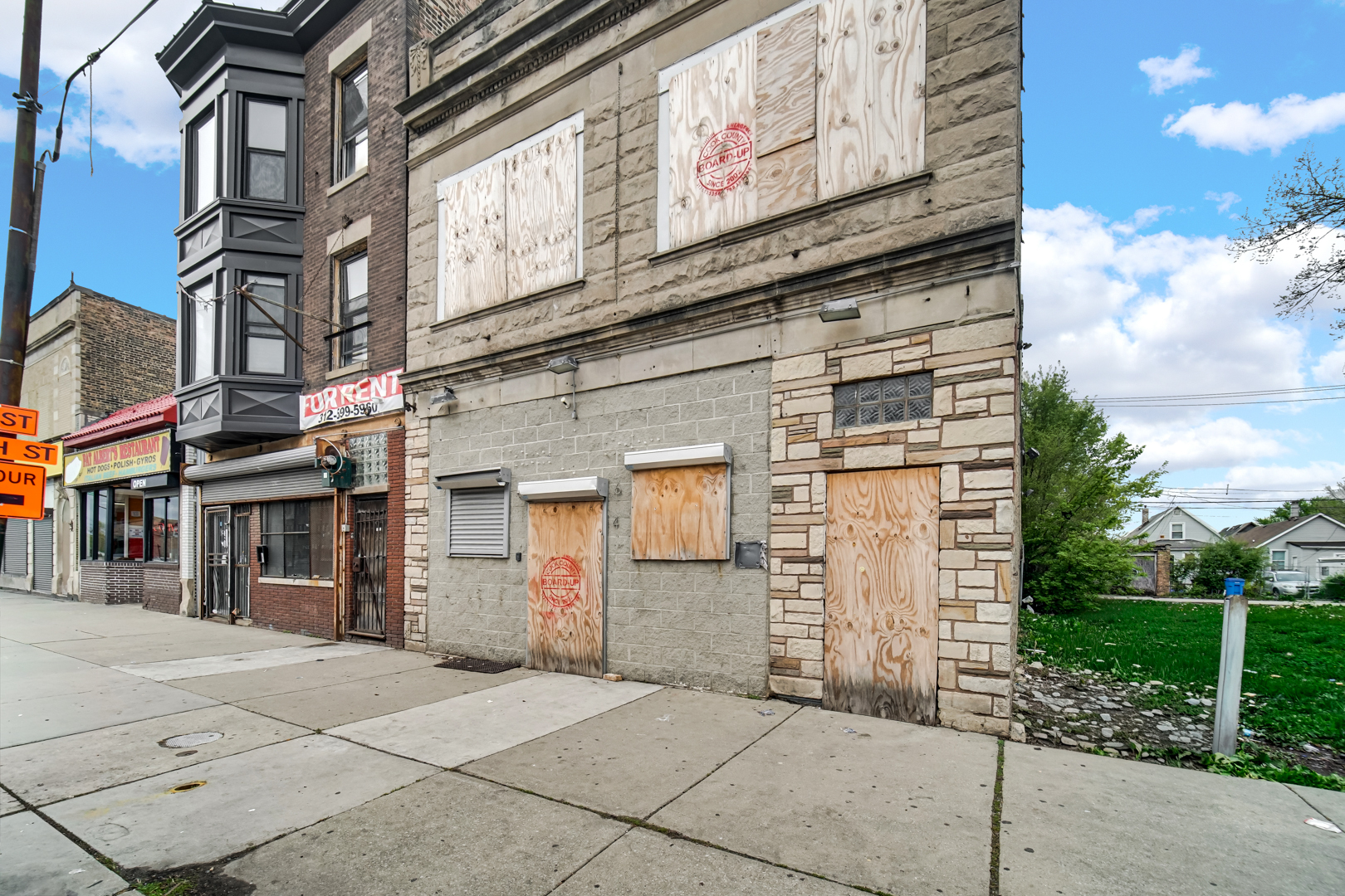 6848 S Ashland Avenue Property Photo 1