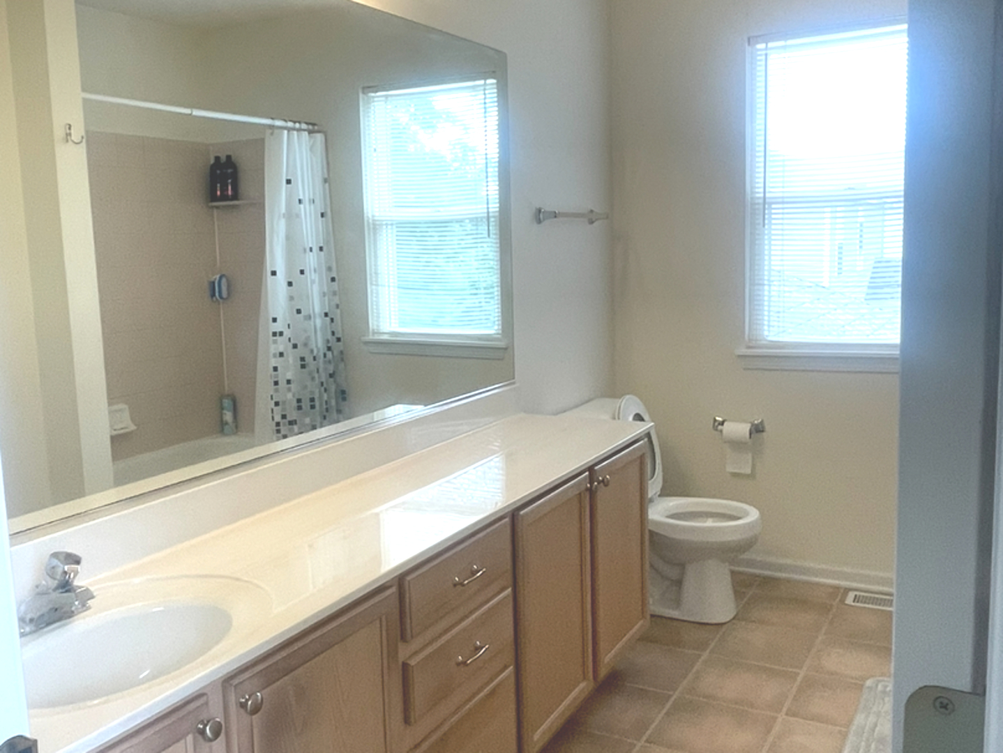 1884 Fescue Drive Property Photo 13