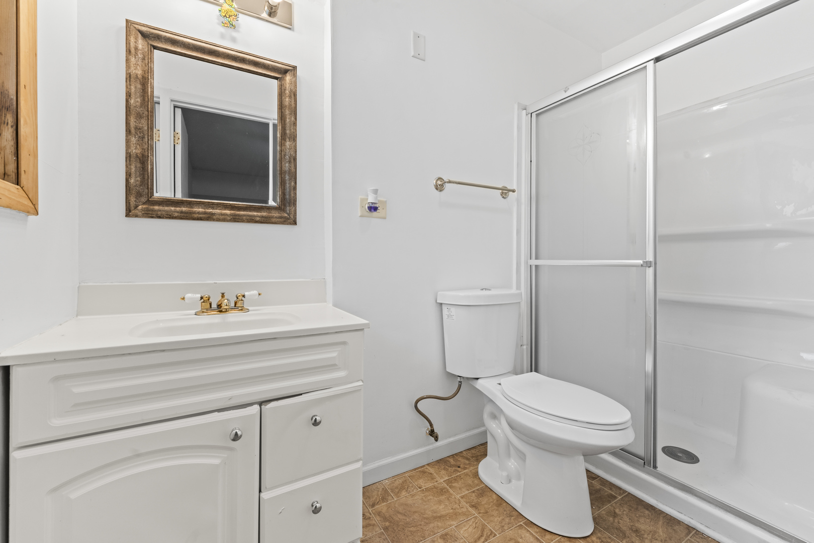 109 Landmeier Road Property Photo 7